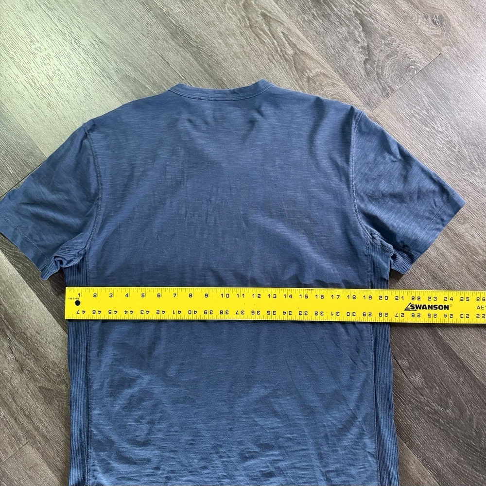 BOSS HUGO BOSS Shirt Mens XL Blue Short Sleeve V-Neck Lightweight Logo - Picture 7 of 8